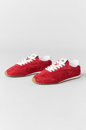 ALO Sunset Sneaker Unisex - Candy Heart Red 2