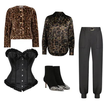 Retro Feminine Western Ankle Boot & Corset Outfit for Women